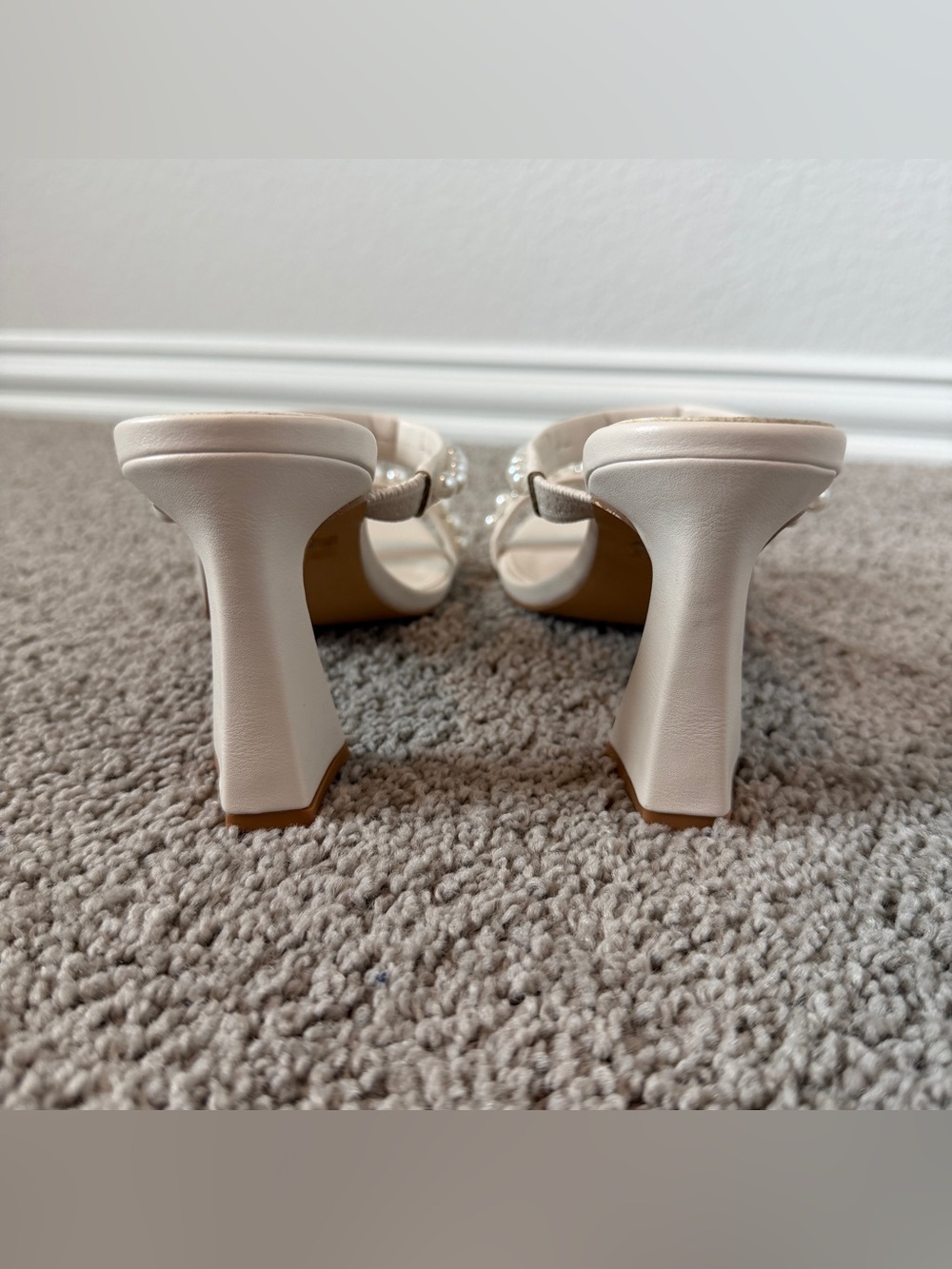Dolce Vita Pearl-Embellished Cream Block Heel Mule - Picture 5 of 6